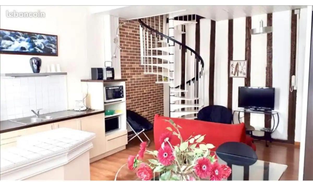Duplex N°3 Au Coeur De Bagneres De Bigorre Apartment Exterior photo