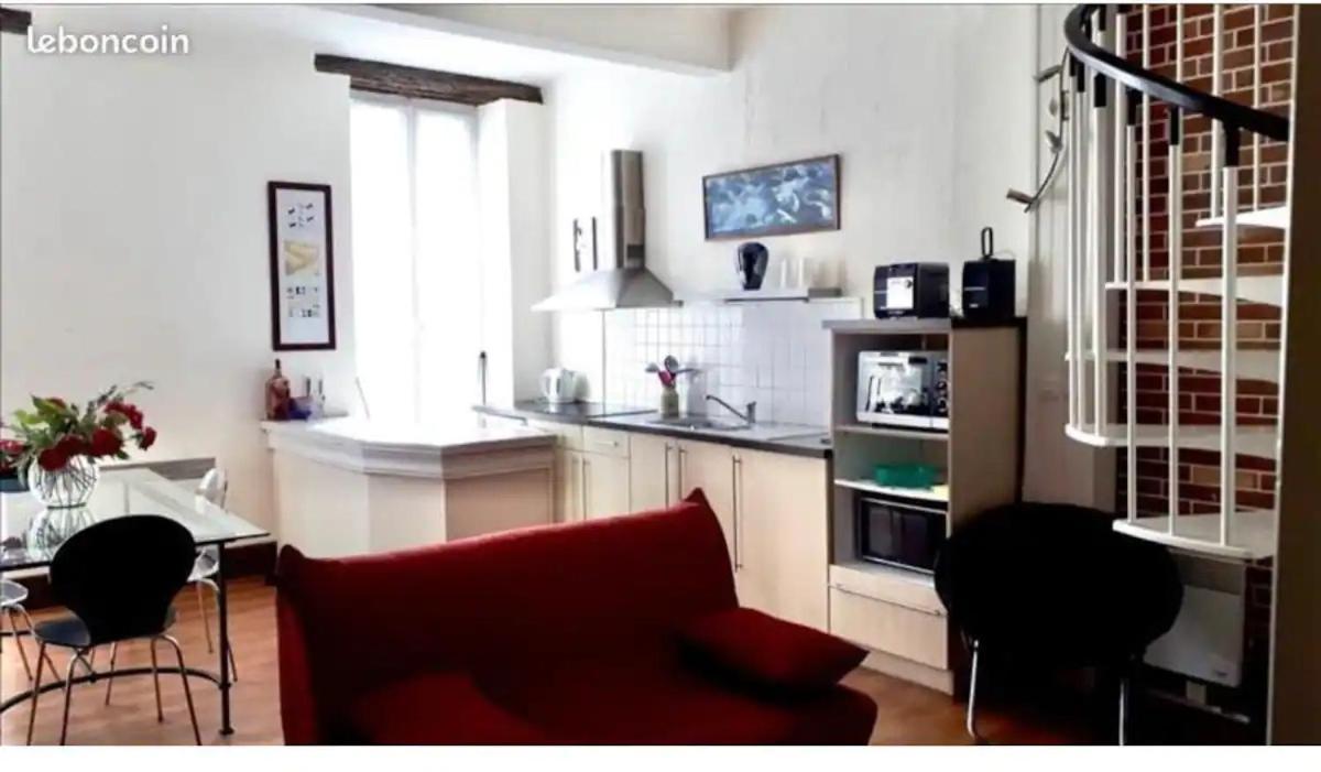 Duplex N°3 Au Coeur De Bagneres De Bigorre Apartment Exterior photo